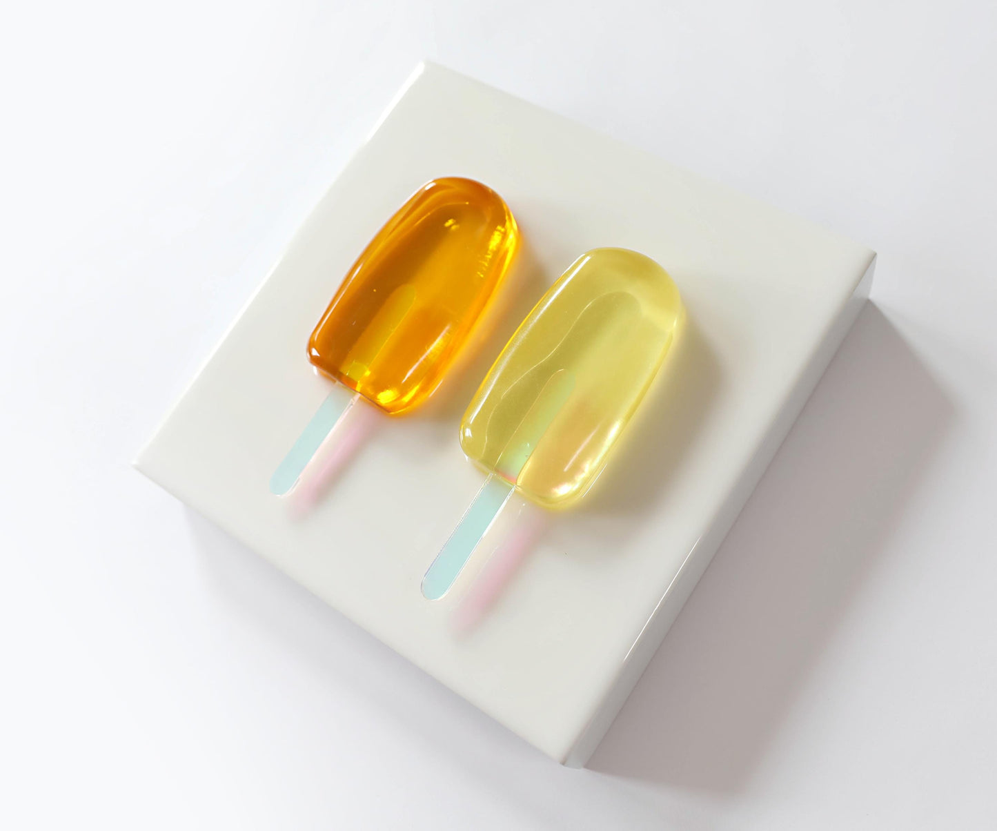 Yellow Popsicle Art, Vibrant 3D Resin Decor for Kitchen & Kids Room, Unique Summer Gift for Home Decoration