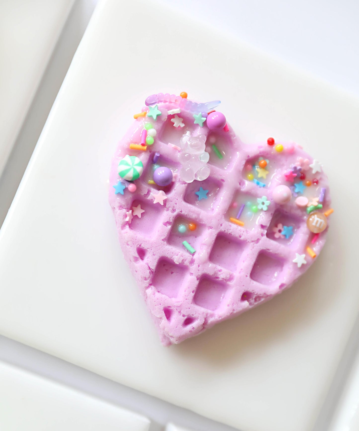 Heart Waffle Art , Cute Resin Wall Decor with Candy & Sprinkles, Adorable Kitchen Accent, Perfect Sweet Treat Gift