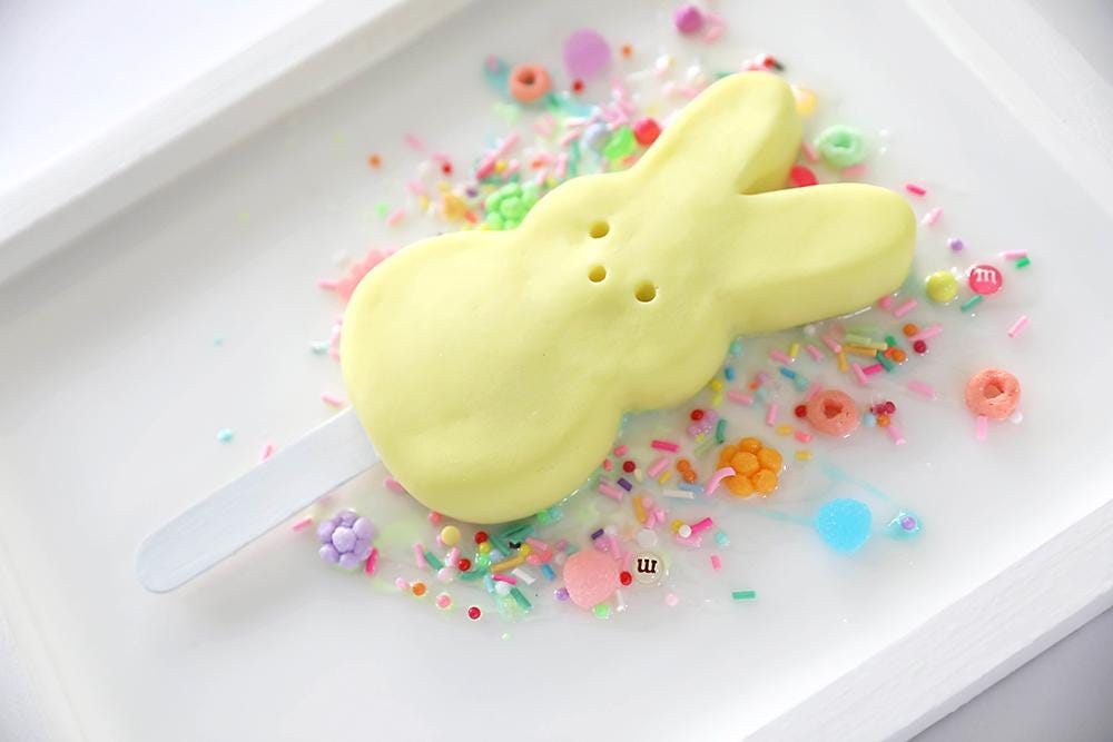 Marshmallow Bunny Popsicle Artwork, Whimsical Resin Wall Art for Child’s Room, Cute Gift for Babies & Kids’ Playrooms