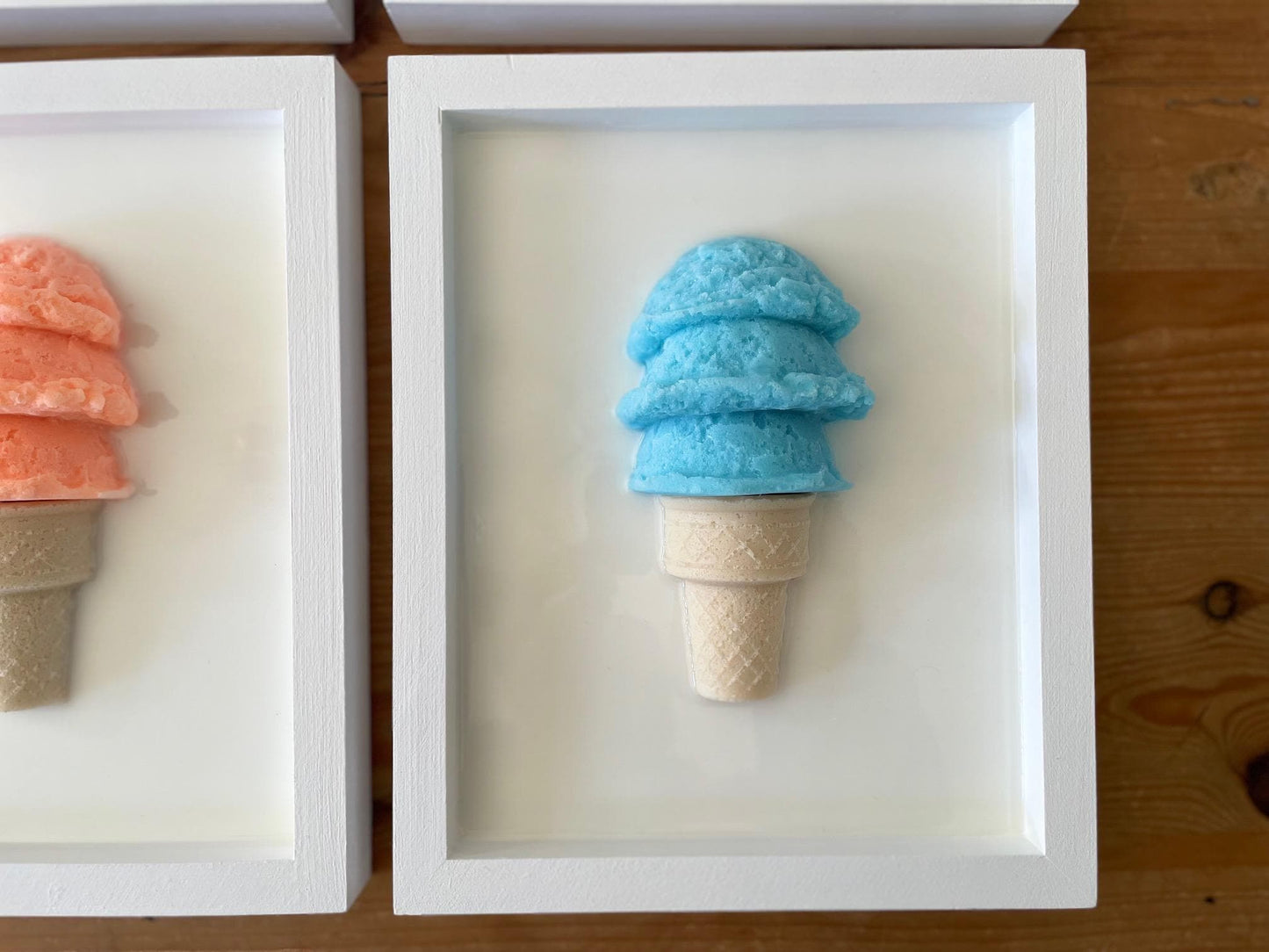 3D Modern Resin Ice Cream Sculpture Wall Art with Crown
