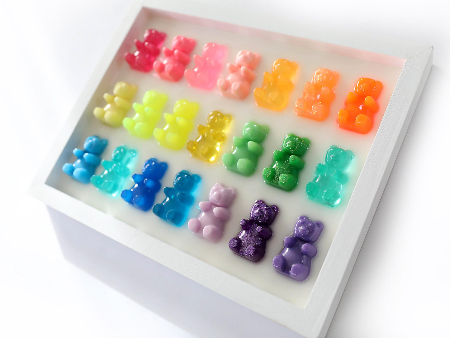 Rainbow Gummy Bears - Bright Resin Art Piece for Home Decoration - Unique Birthday Gift Idea or Housewarmings